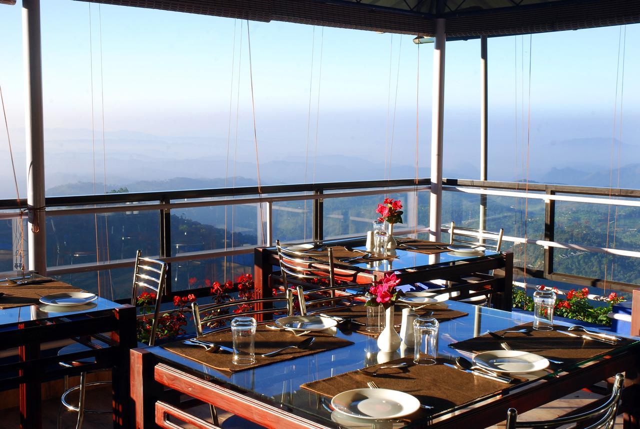 Bed and Breakfast Holly Hock Munnar Esterno foto